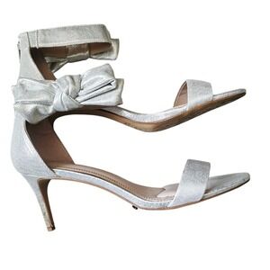 Kelly and Katie Heels Silver Metallic‎ Bow With Rhinestones size 10